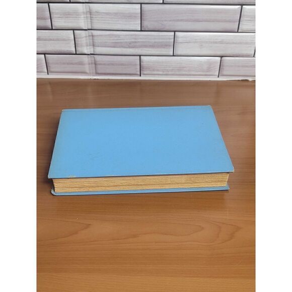 1961 Alfred Hitchcock Stories For Late At Night - Picture 10 of 11